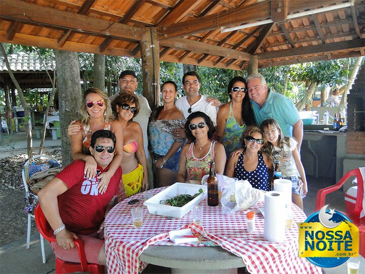 Castelinho - Grupo Bixo de Pé