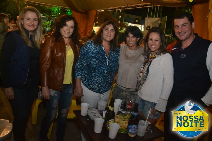 Castelinho - Happy Especial