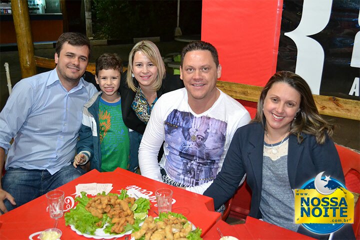 Castelinho - Banda Pop Tok