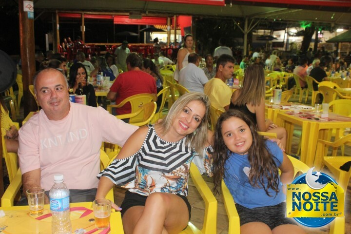 Castelinho - Happy e Amigos do Bem