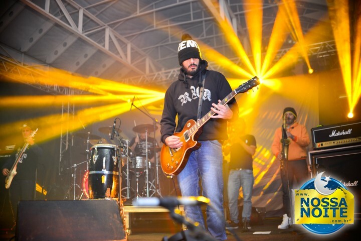 Criolo e Planta e Raiz