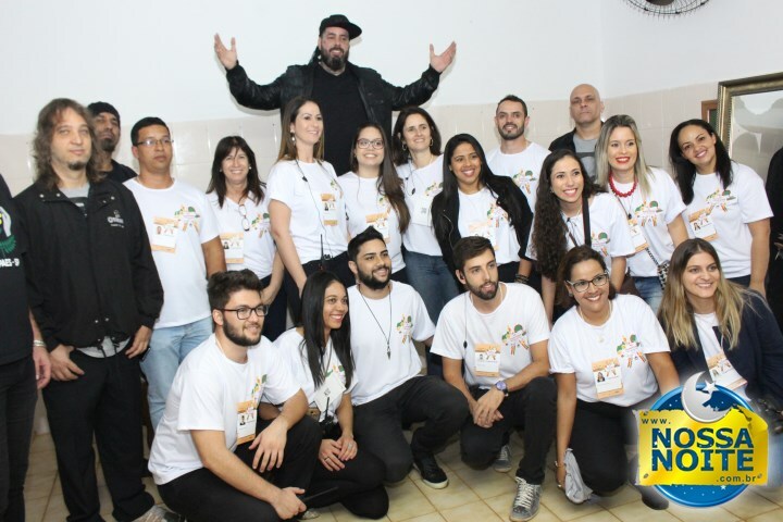 Abertura das Olimpíadas da Apae - Detonautas 