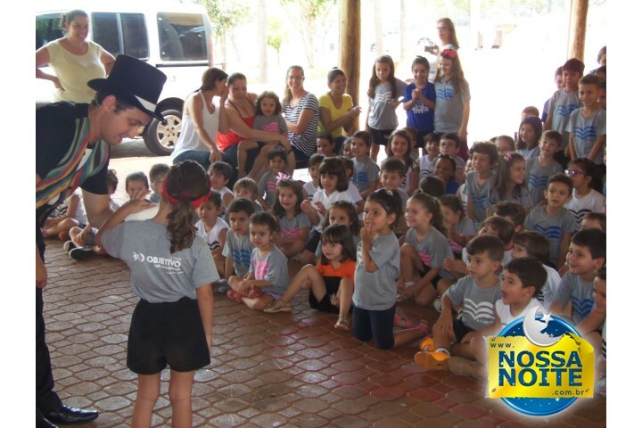 Feira do Livro Parlenda e Catabum