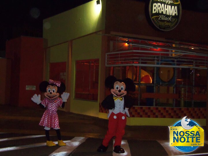 Huggs - Mickey e a Minie