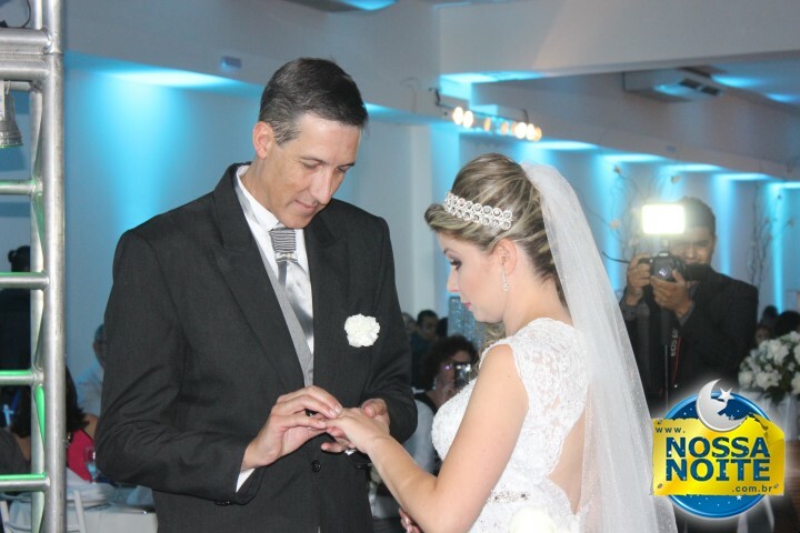 Marcos Junior e Talita