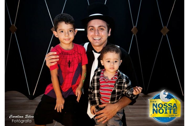 Pedro 5 Anos e Arthur 2 Anos 