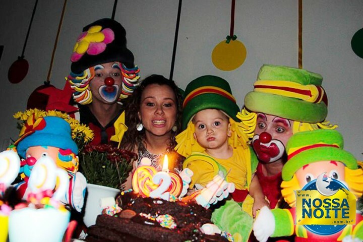 Theo 2 anos